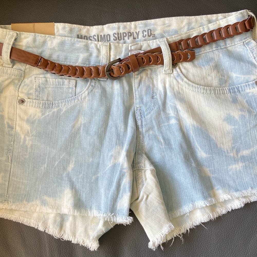 💥Free W/Purch NWT Mossimo Supply Co. Bleached Denim Shorts with Belt  6 (Flag)